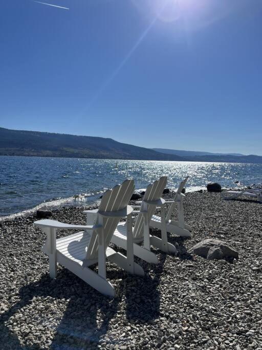 Jasmine Cottage Kelowna Exteriör bild
