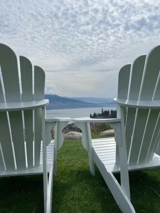 Jasmine Cottage Kelowna Exteriör bild